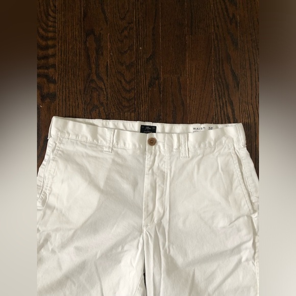 J.Crew Men’s 32W White Stretch Chino Shorts w/9” inseam - VGUC! - Picture 3 of 11